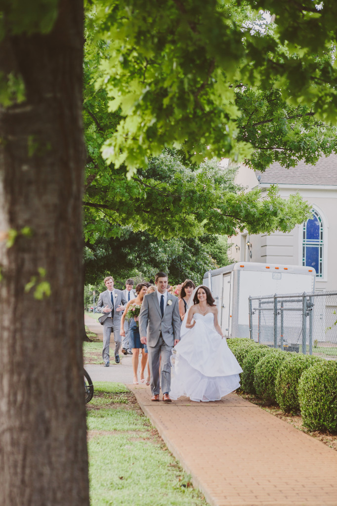 Bridal Party from Wedding to Reception| EntertainingLife.com